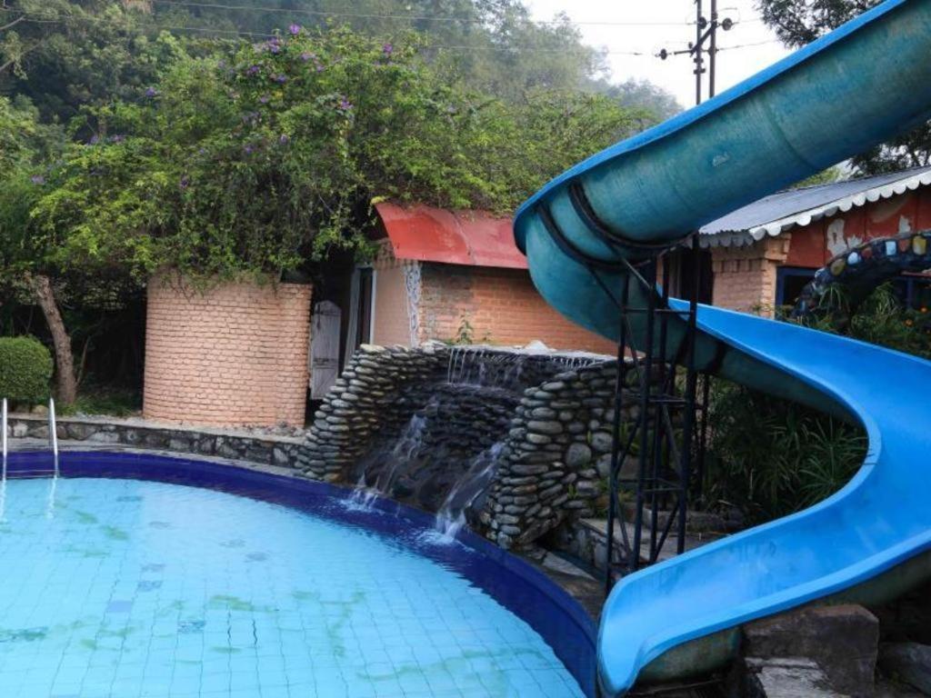 Grand Norling Hotel'S Resort Kathmandu Esterno foto