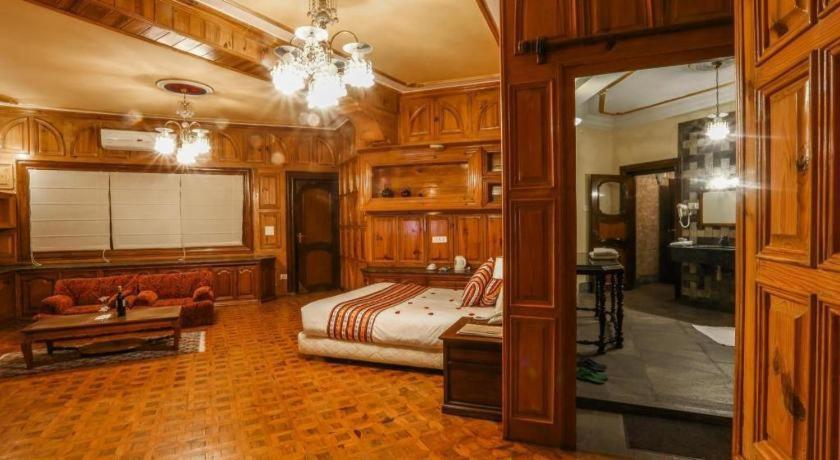 Grand Norling Hotel'S Resort Kathmandu Esterno foto